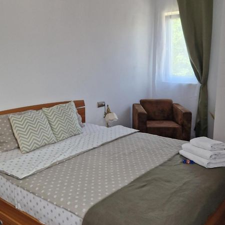 Huesca House Hotel ทูร์ดา ภายนอก รูปภาพ