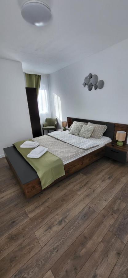 Huesca House Hotel ทูร์ดา ภายนอก รูปภาพ