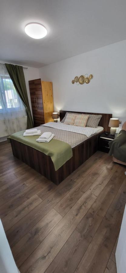 Huesca House Hotel ทูร์ดา ภายนอก รูปภาพ