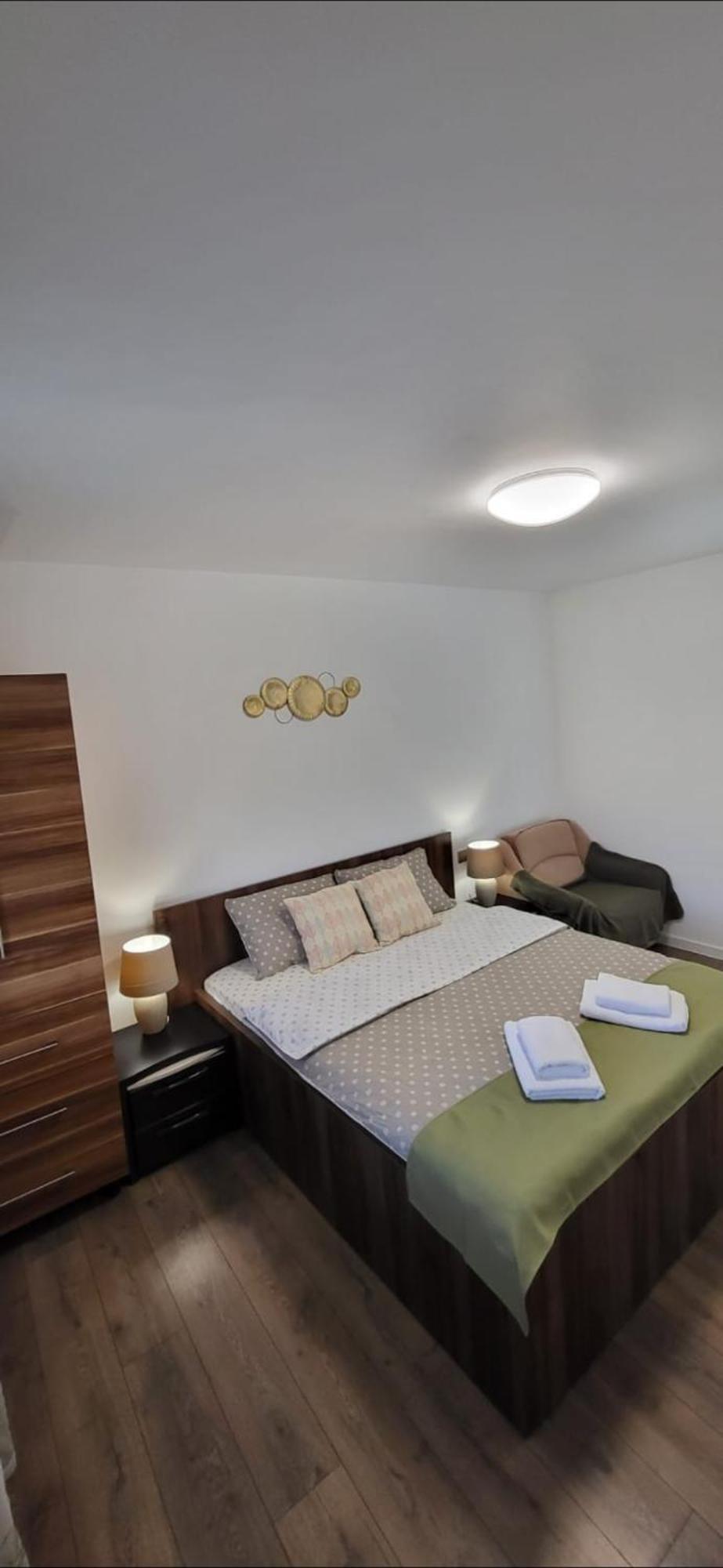 Huesca House Hotel ทูร์ดา ภายนอก รูปภาพ