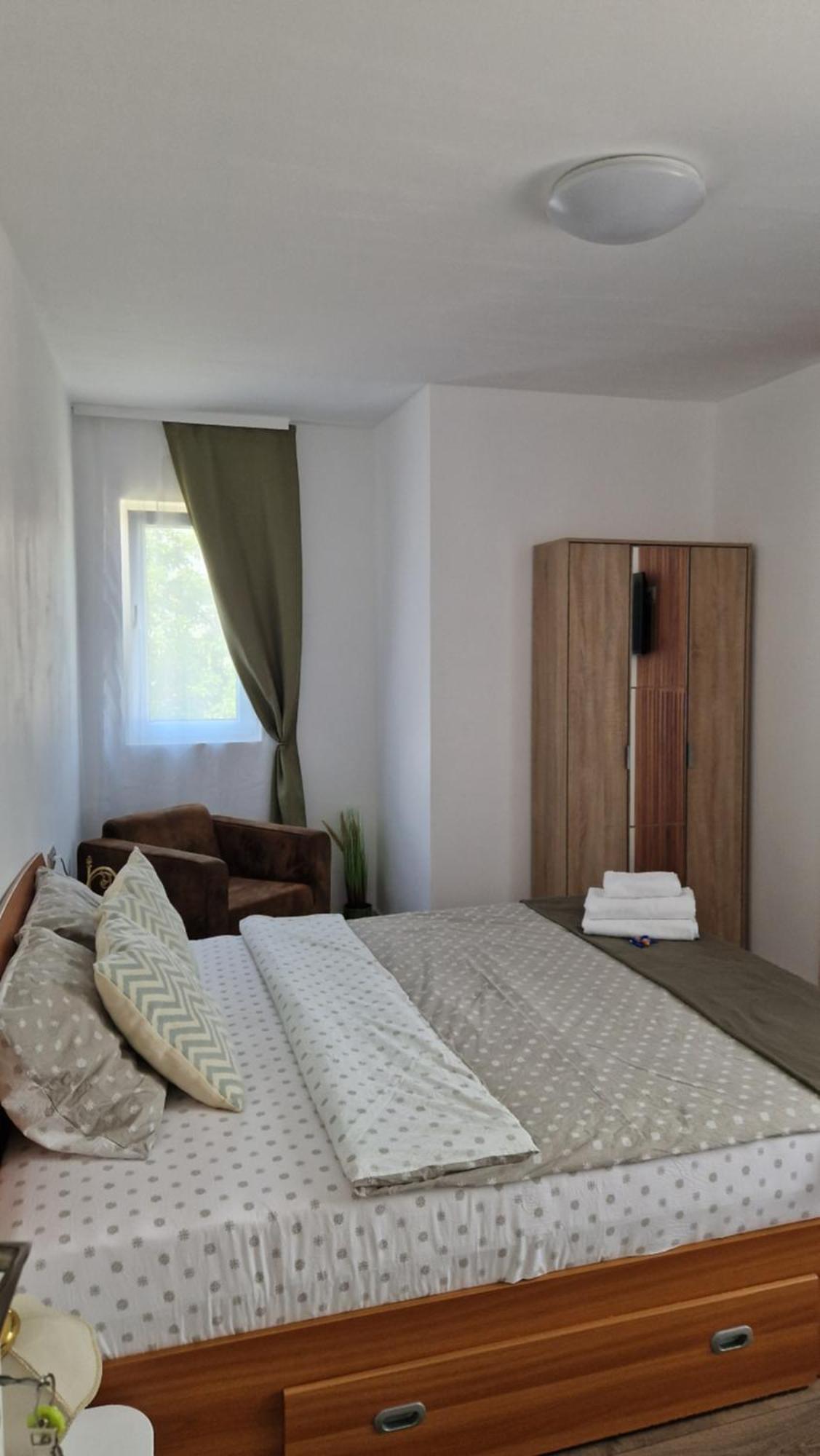 Huesca House Hotel ทูร์ดา ภายนอก รูปภาพ