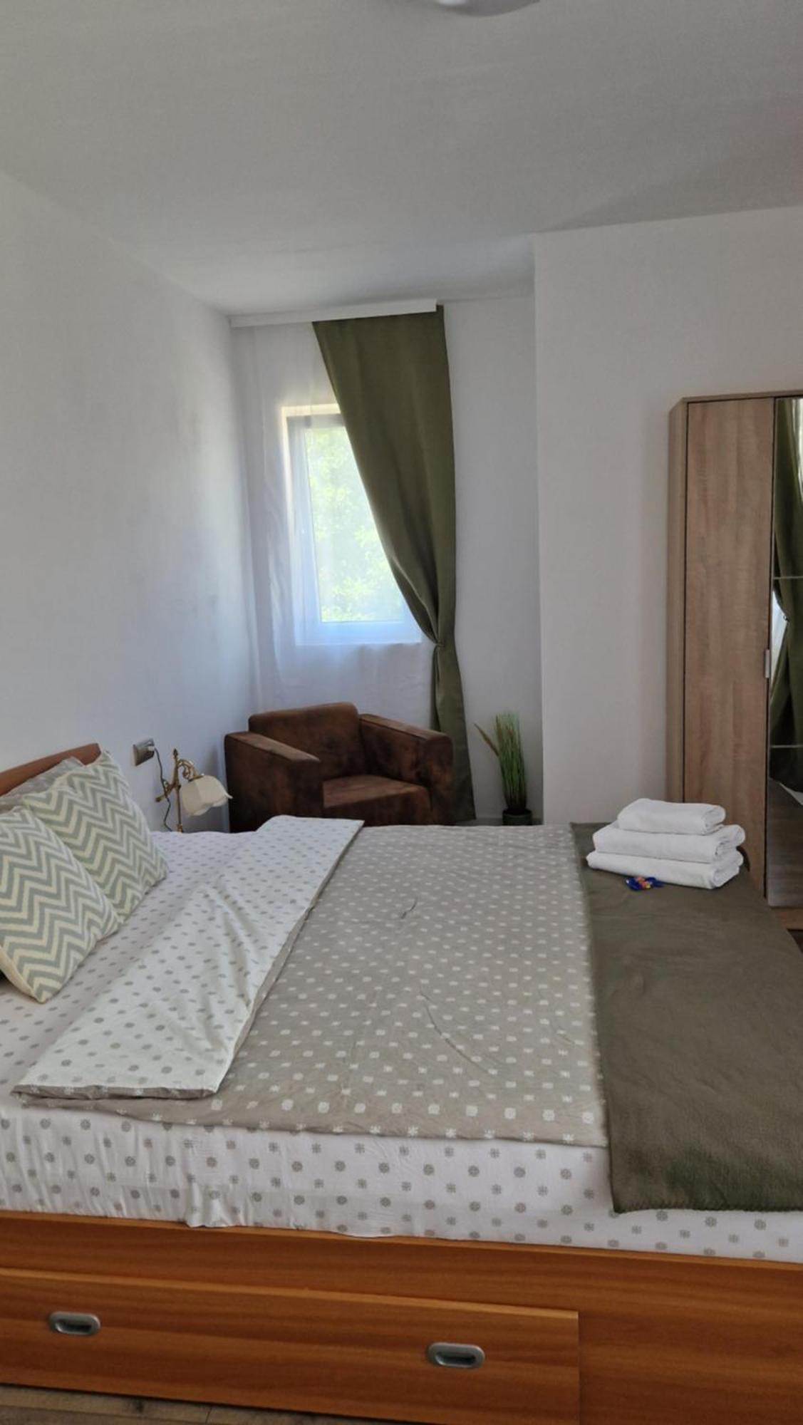 Huesca House Hotel ทูร์ดา ภายนอก รูปภาพ