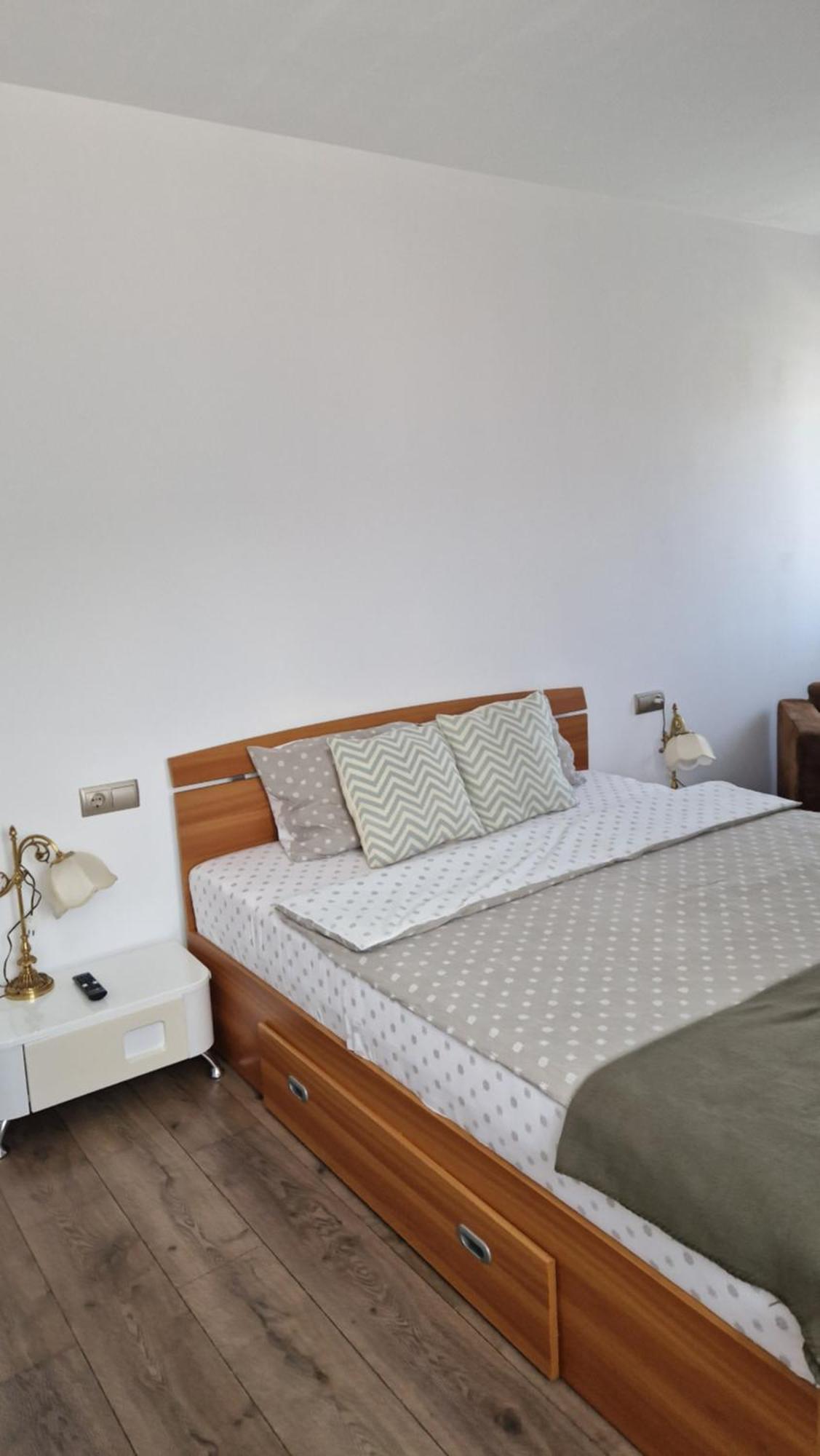 Huesca House Hotel ทูร์ดา ภายนอก รูปภาพ